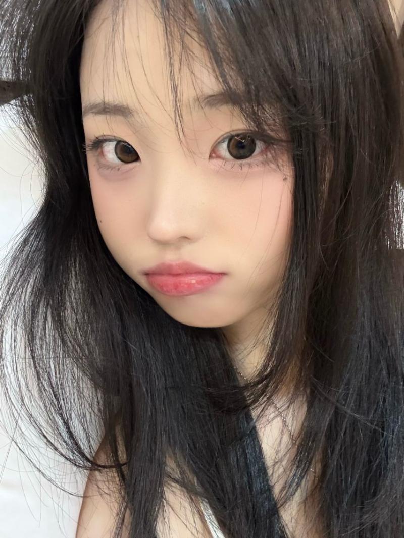 QWER  히나
