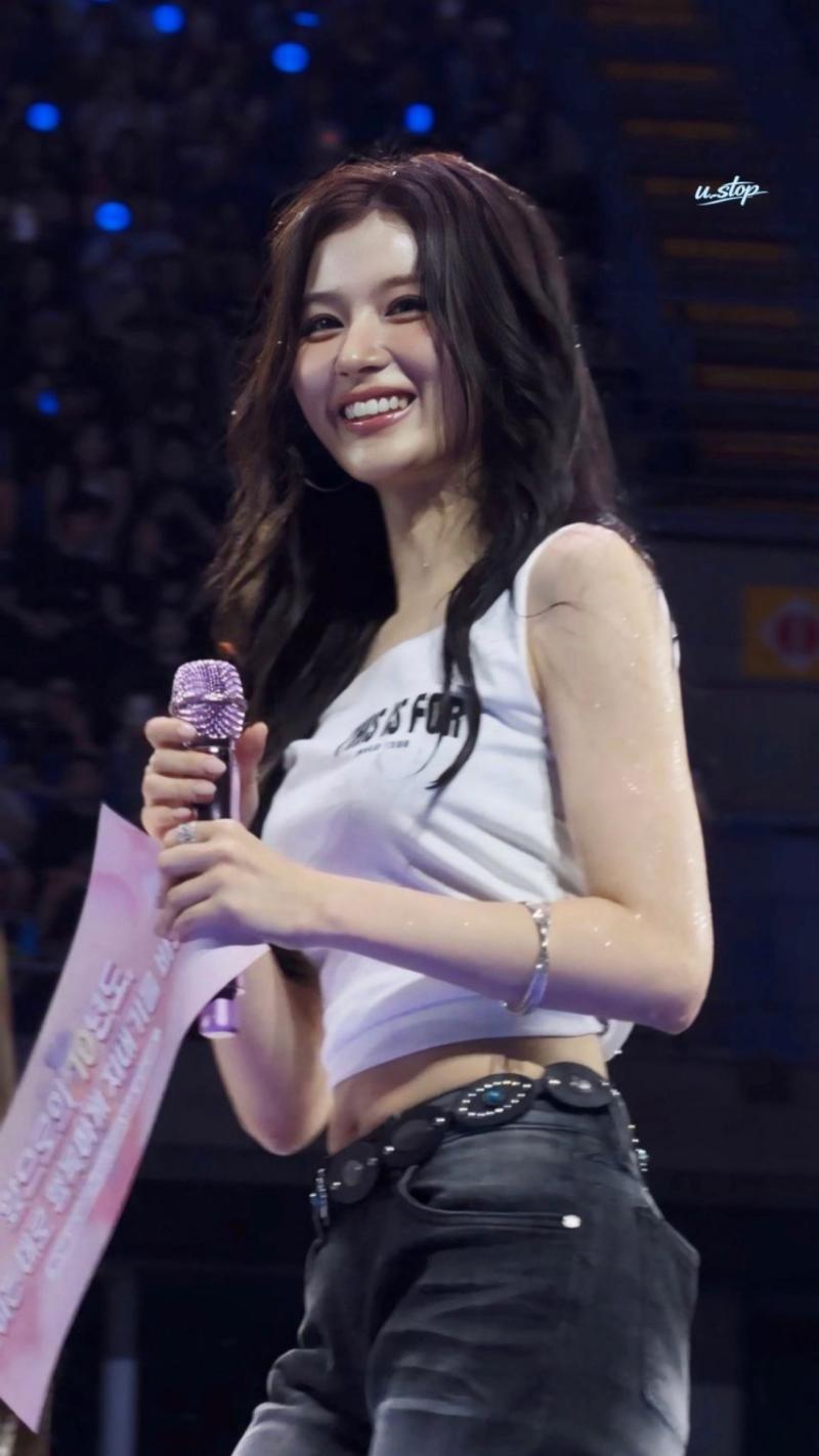 트와이스 사나