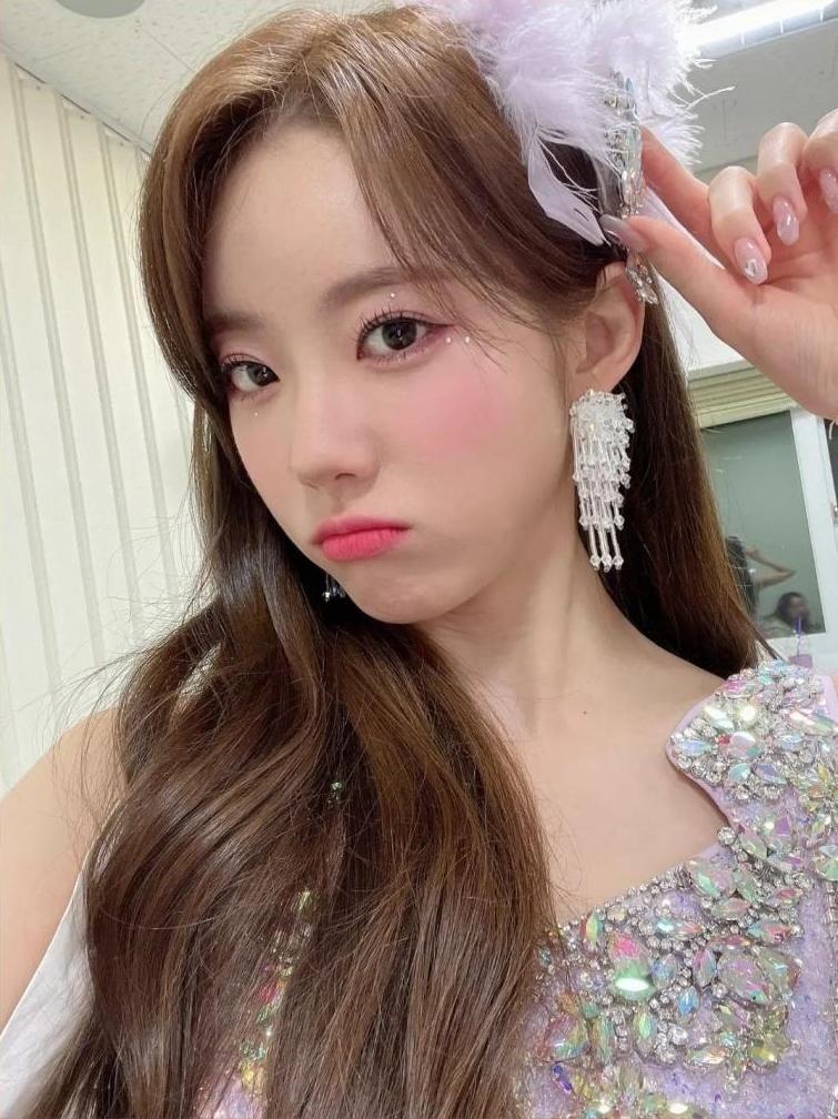 우주소녀 루다