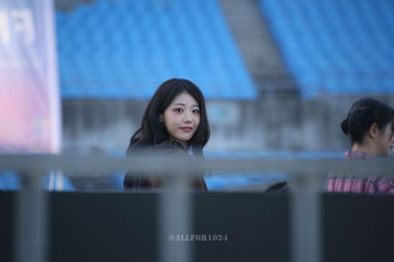 QWER 히나