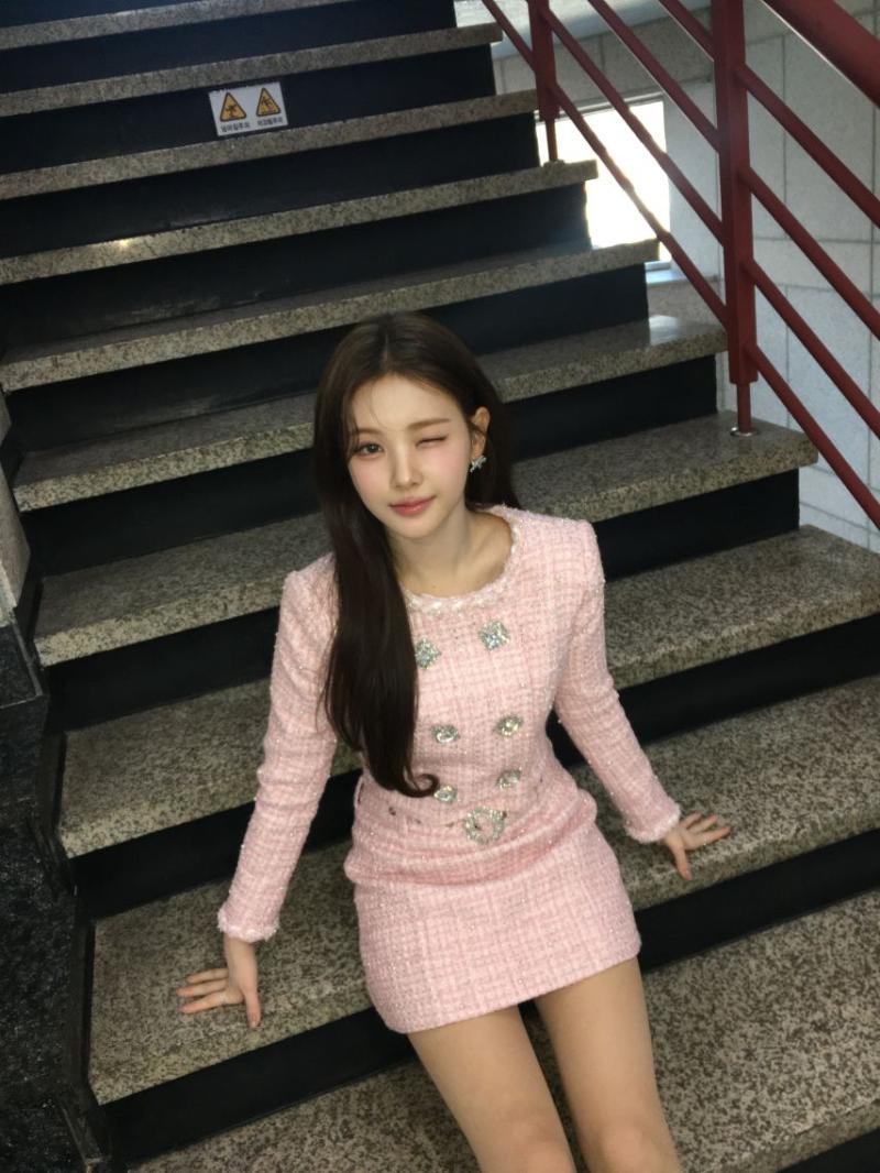 베이비돈크라이 이현