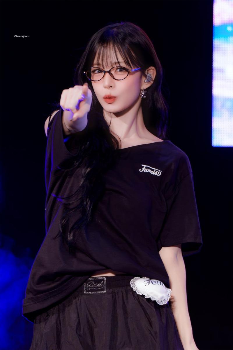 프로미스나인 이채영