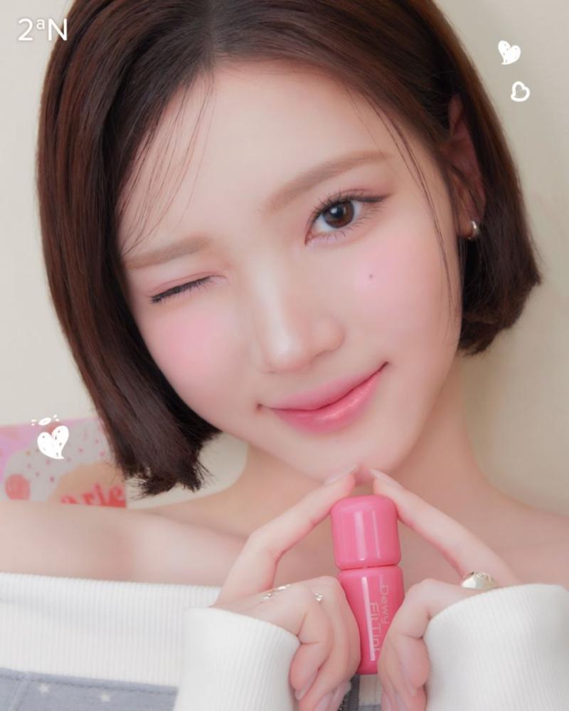 하츠투하츠 지우, 카르멘, 에이나