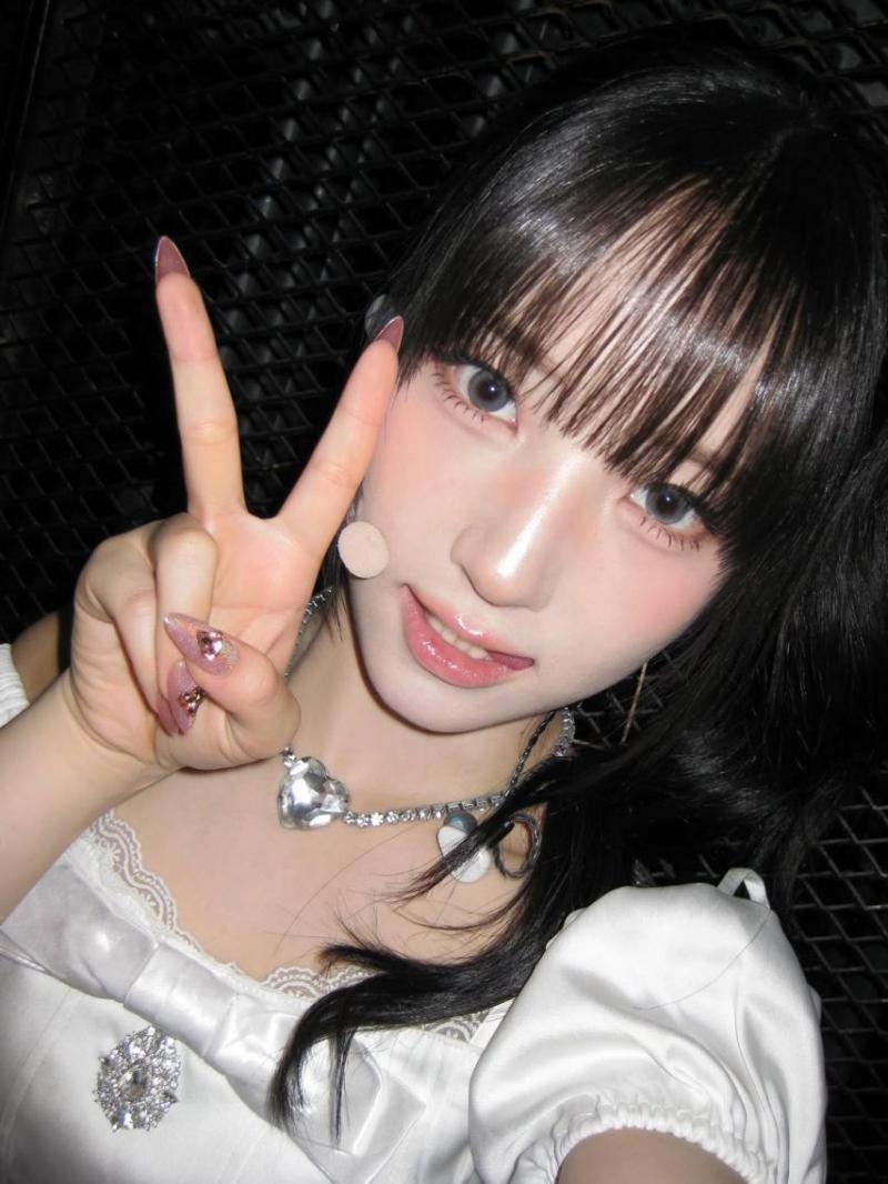 UNIS (유니스) 방윤하