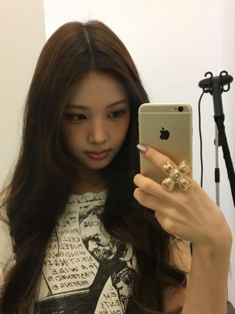 베이비돈크라이 이현, 베니