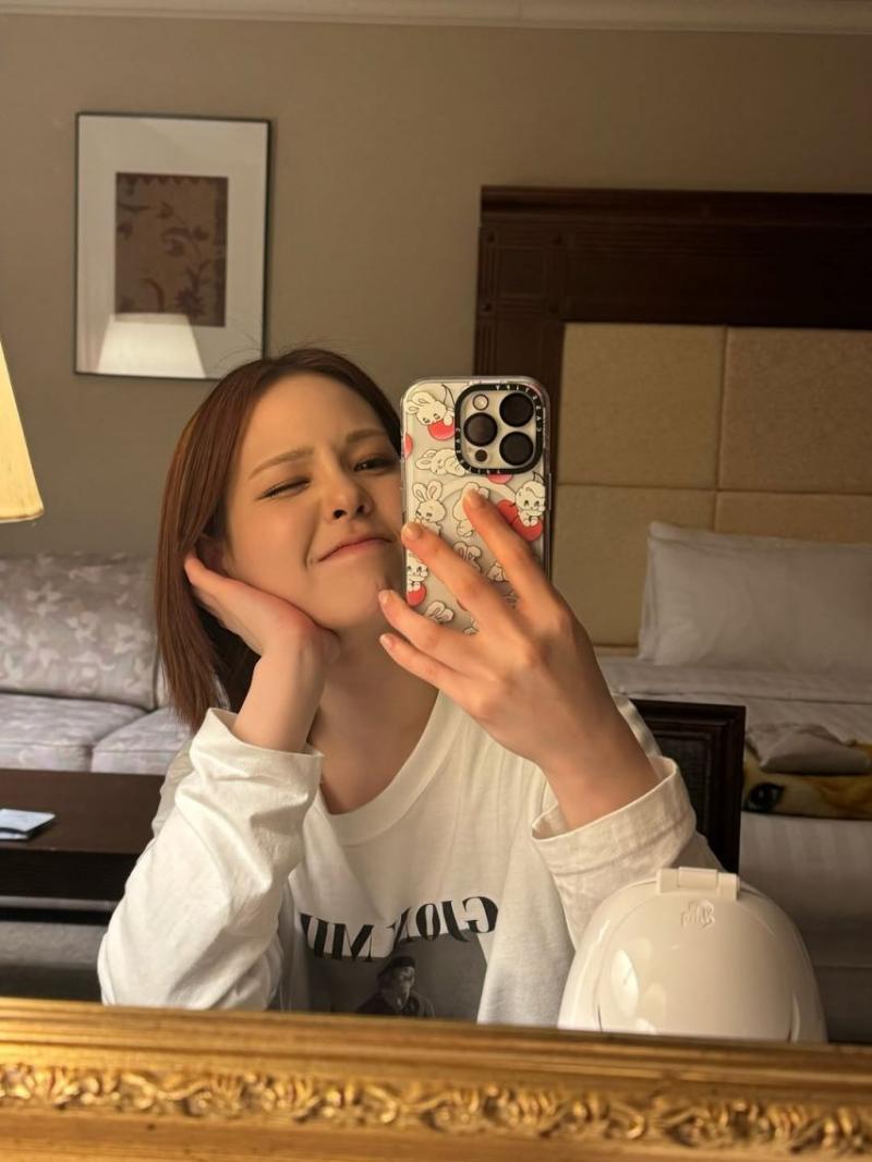 니쥬 (NiziU) 마코