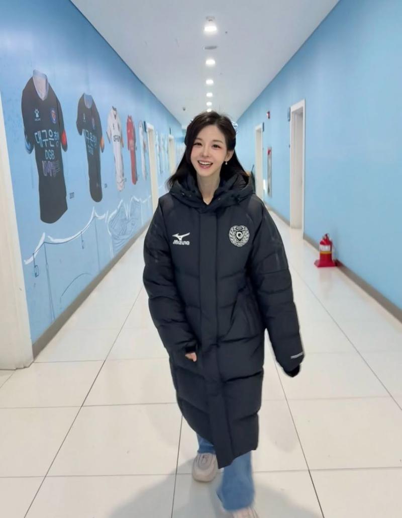 김효진 아나운서