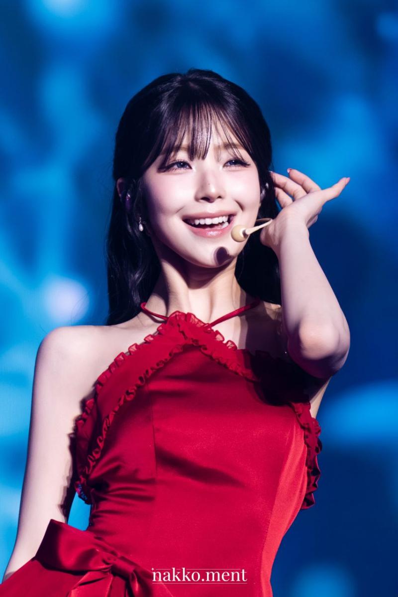 프로미스나인 백지헌