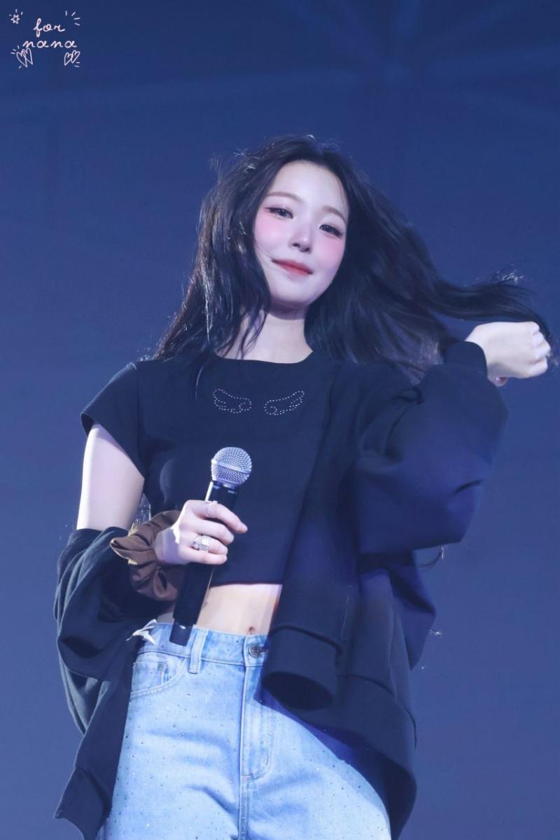 프로미스나인 백지헌