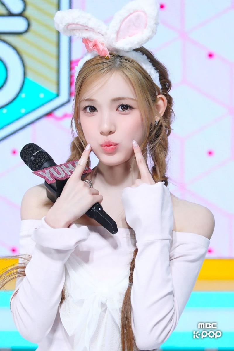 하츠투하츠 유하, 에이나, 제베원 규빈