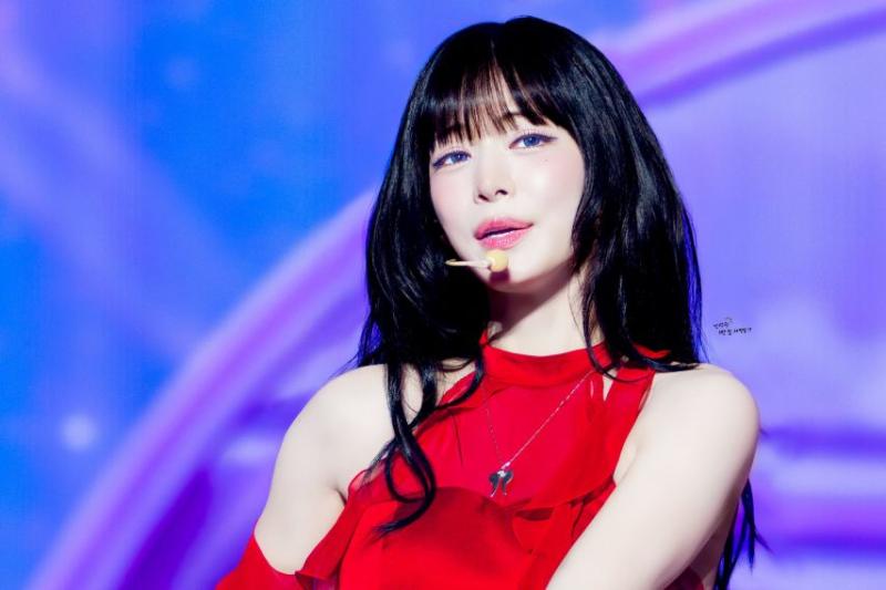 프로미스나인 이채영