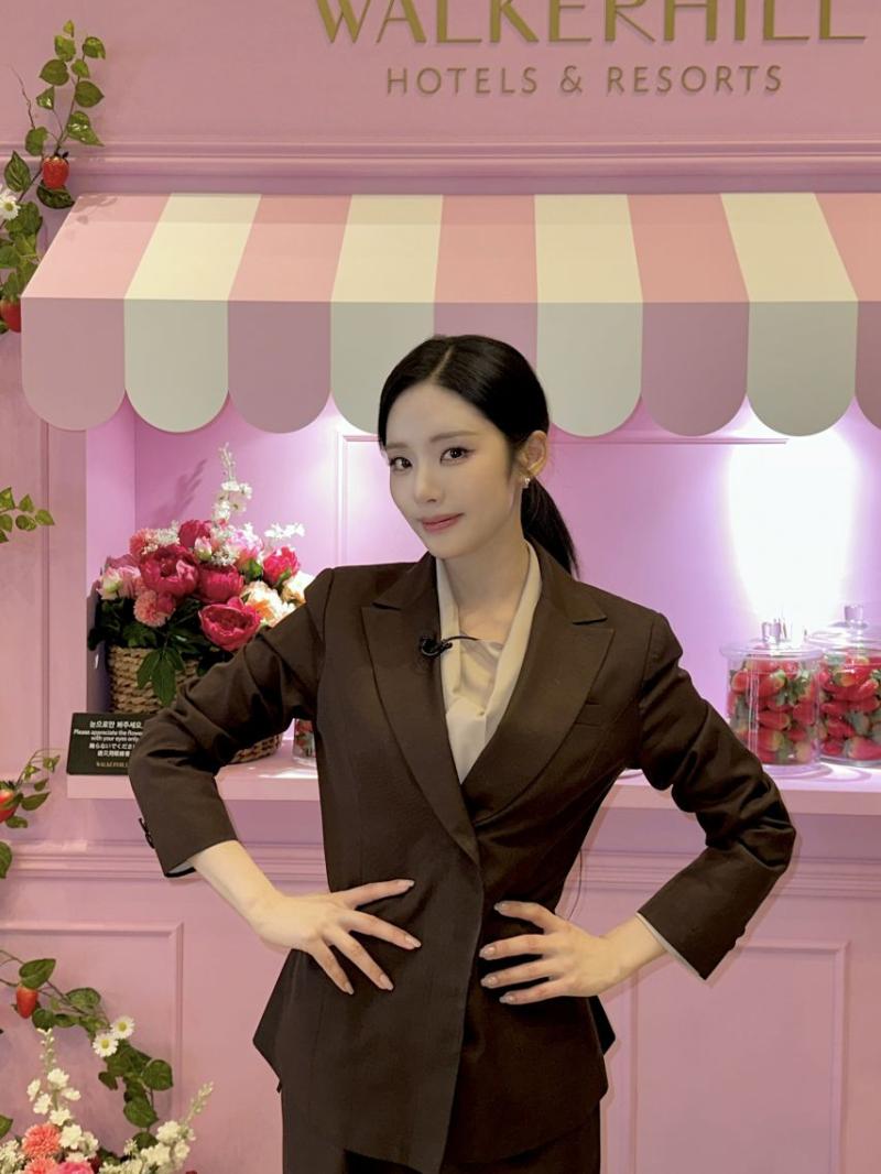 프로미스나인 박지원,ITZY 유나