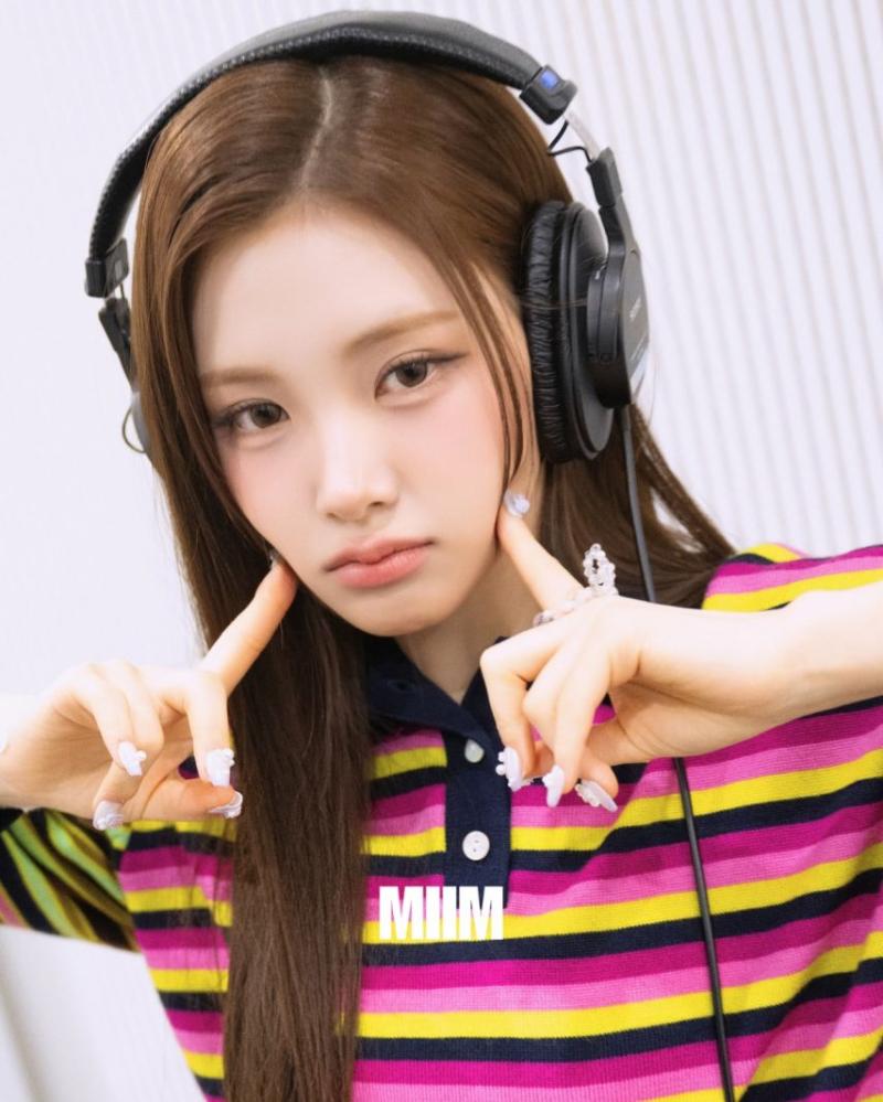 베이비돈크라이 이현