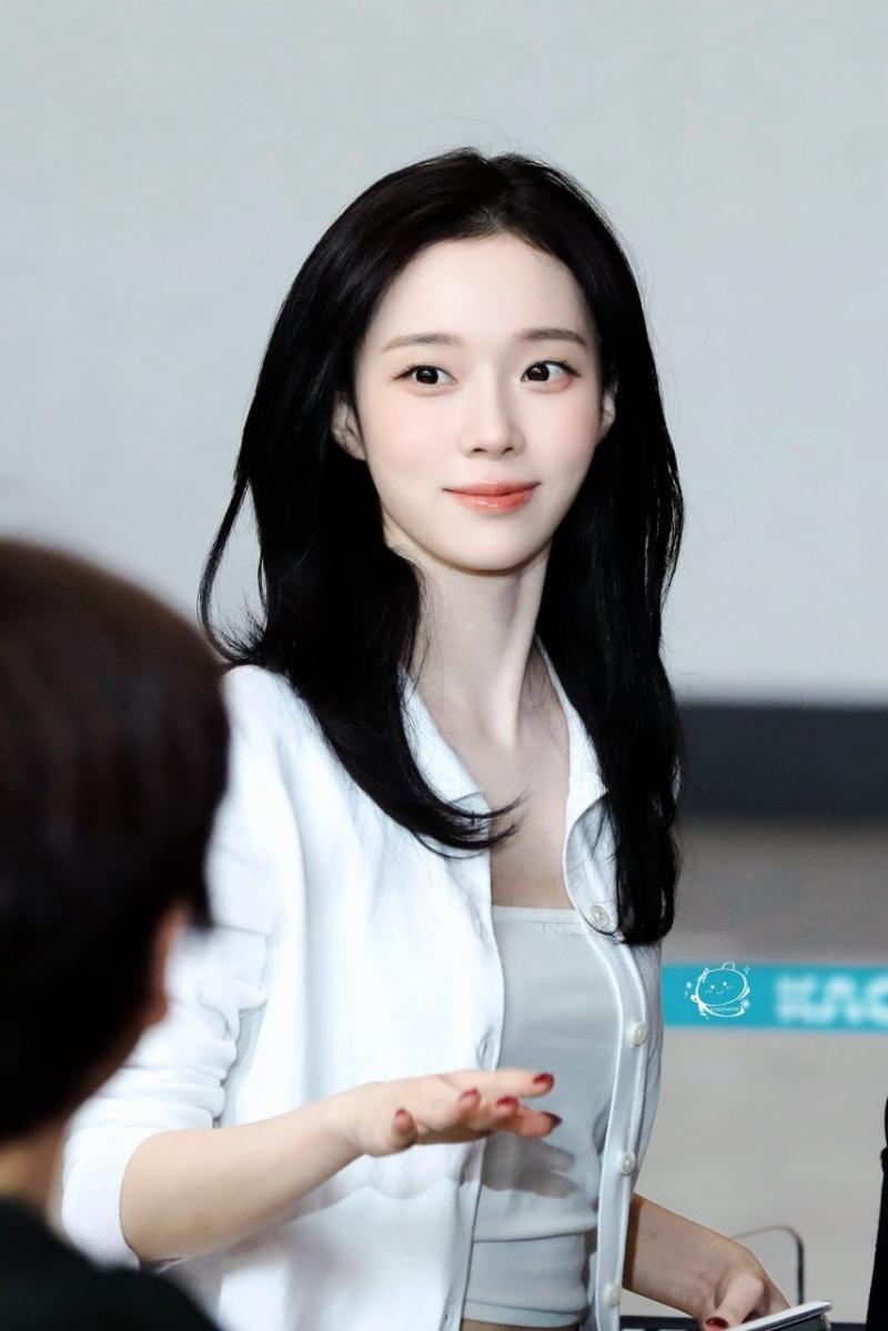 260321 상하이로 출국하는 에스파 윈터