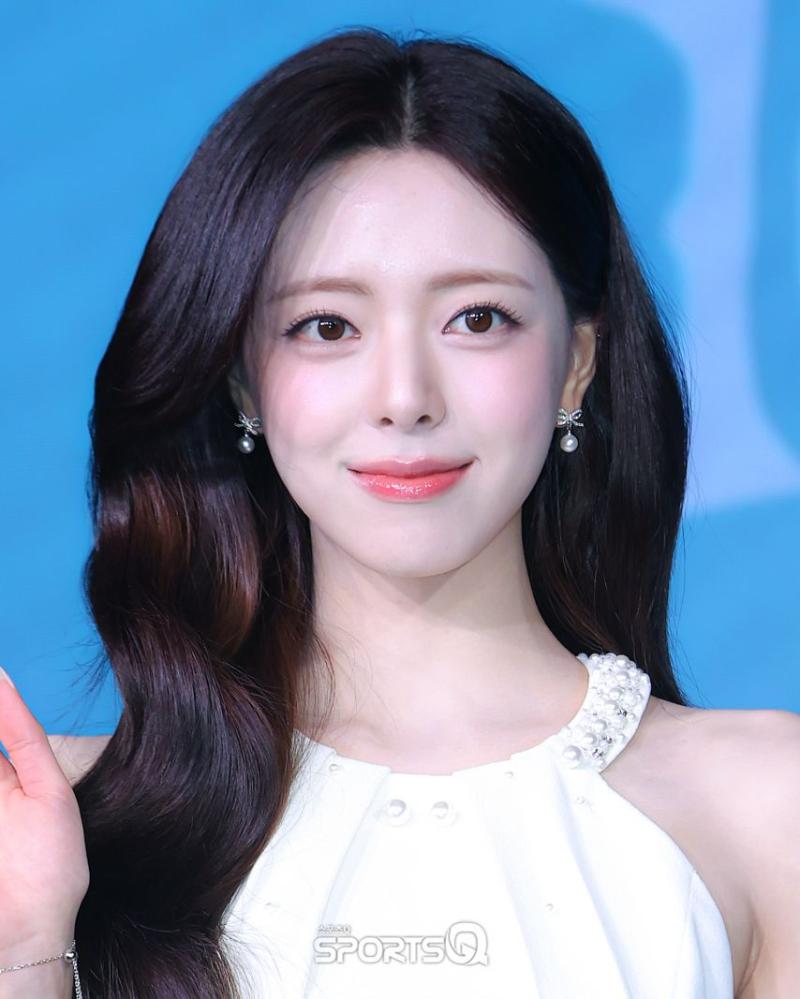 260323 솔로 데뷔 앨범 ‘Ice Cream’ 발매 기념 기자간담회 ITZY 유나