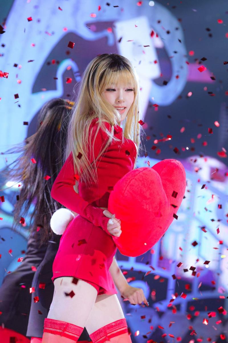 최예나 인기가요 현장포토