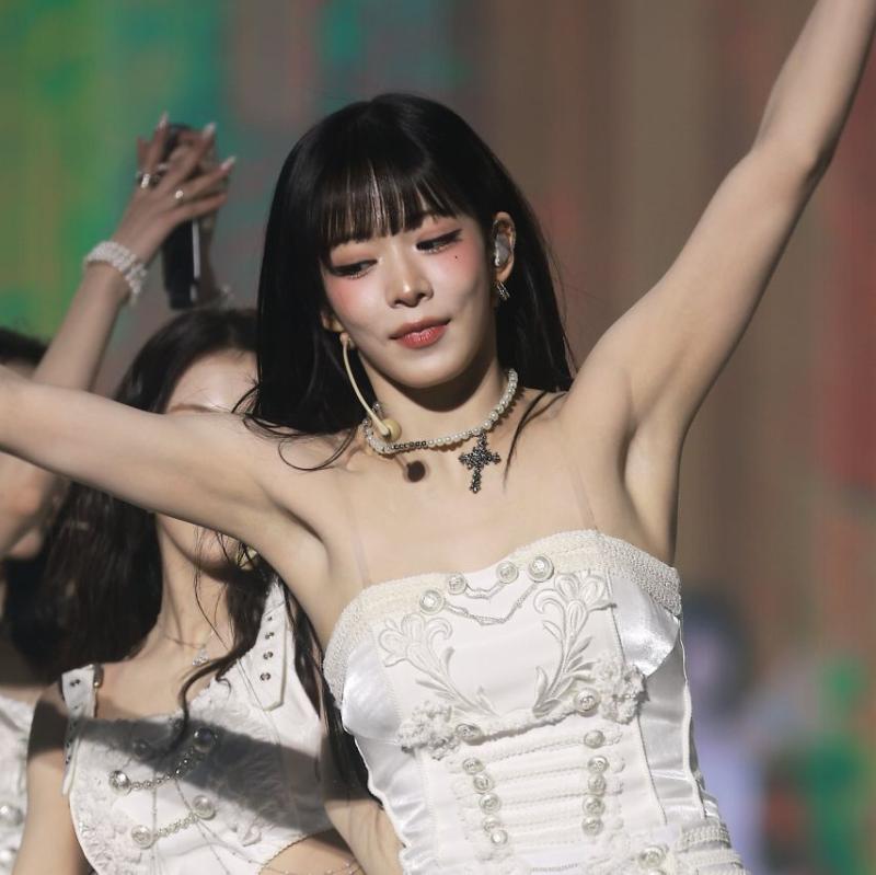 프로미스나인 이채영