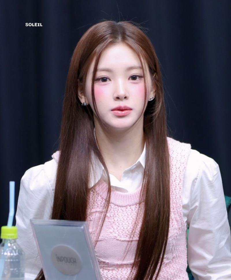 베이비돈크라이 이현