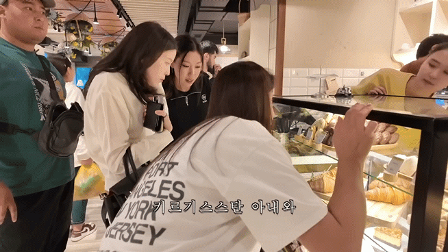 한국 형부의 소소한 선물에도 기쁜 키르기스스탄 처제