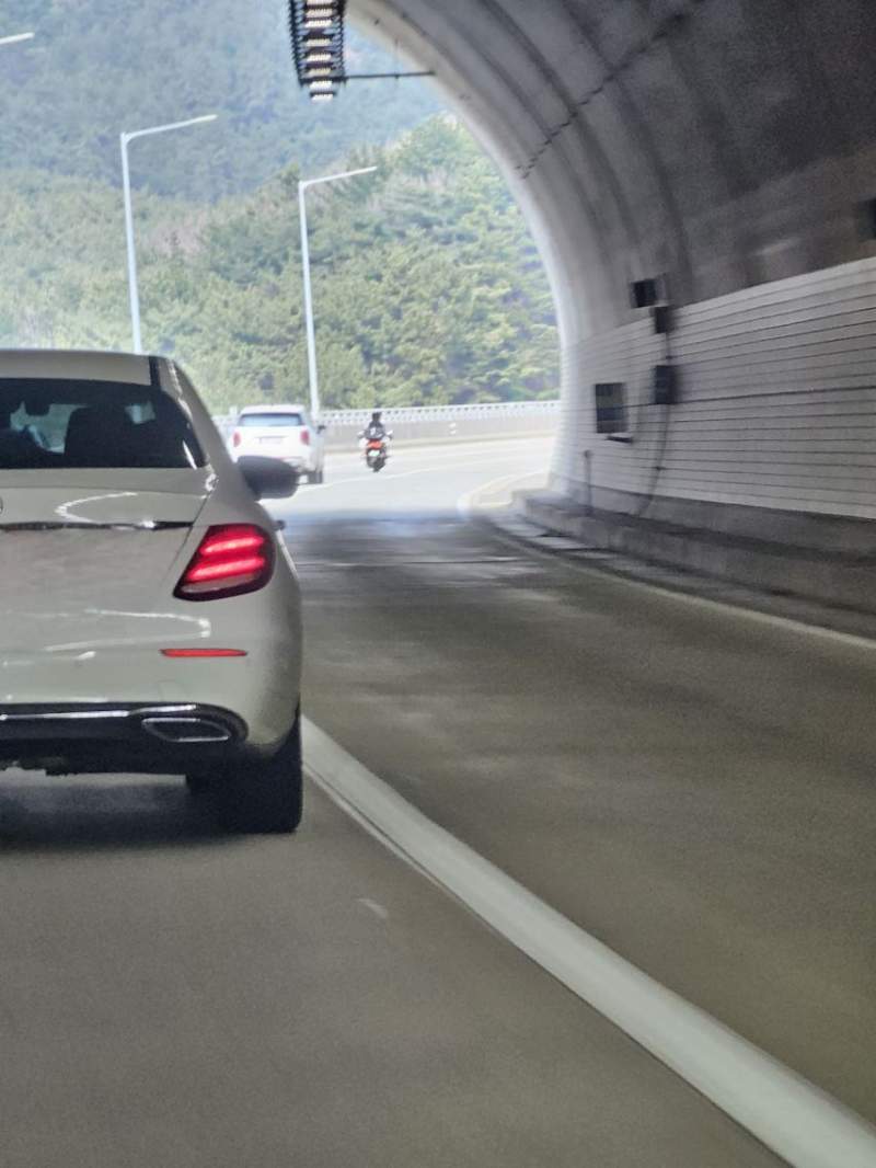 오늘자 부산 갔다가 집가는 길에 생긴 일.jpg.jpg