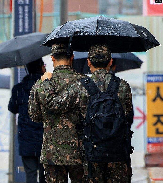 옛날 군대였으면 영창 갔을지도