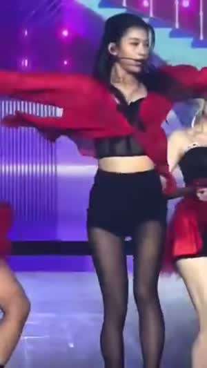 트와이스 사나