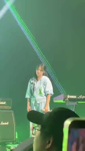 QWER 시연