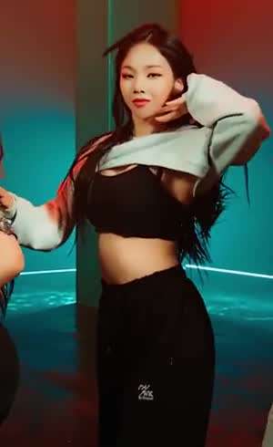 에스파 카리나 레전드 엑기스 모음.mp4