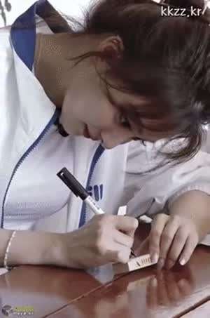 프로미스나인-이나경