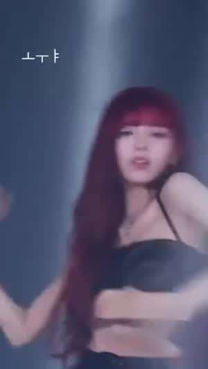 있지 유나 살짝 언더붑