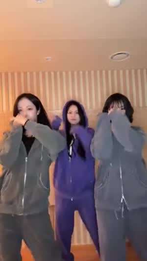 은하 신비 엄지 VIVIZ비비지