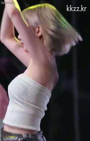 골지 튜브탑 비비지 은하