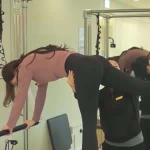 모모랜드 낸시 몸매 관리 레깅스.mp4