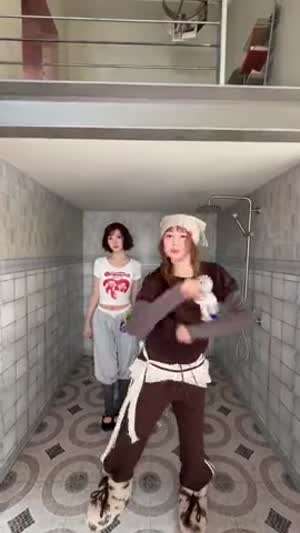 하츠투하츠 지우, 예온