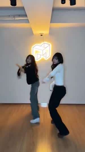 트리플에스 린, 시온