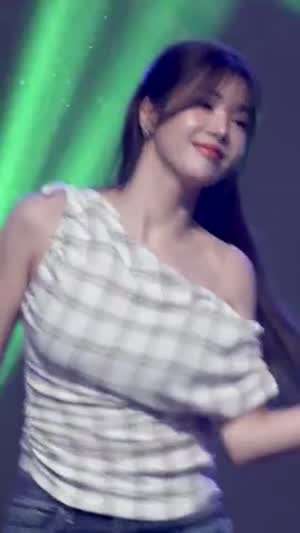 대학교 OT 잔잔한 무빙 권은비