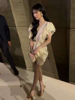 MEOVV (미야오) 안나