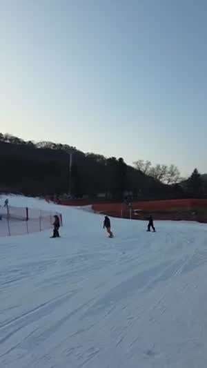 피프티피프티 아테나, 하나