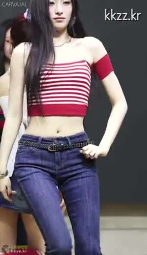 청바지 뒤태 오드유스 써머