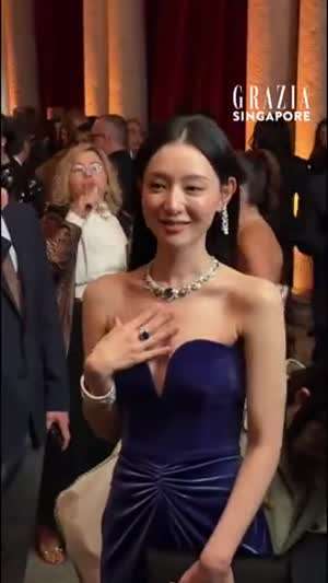 어제자 불가리 밀라노 행사 참석한 배우 김지원.MP4