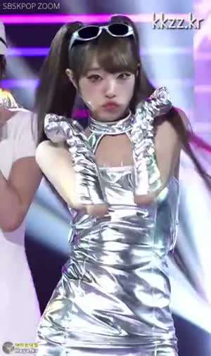 별이 보이는 최예나