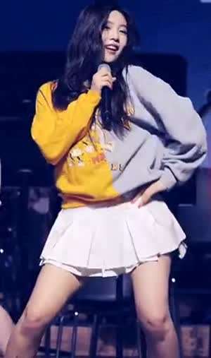 레드벨벳 조이.gif