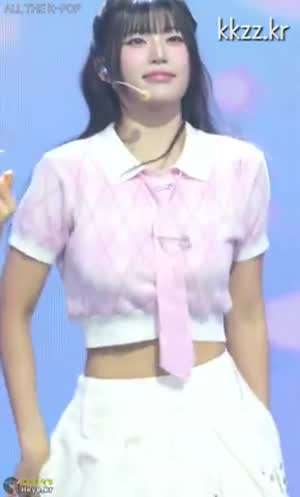 정신 못 차리는 넥타이 하이키 옐