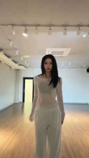 스테이씨 아이사
