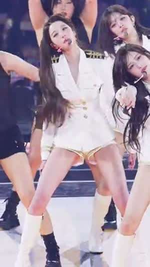 새벽에 보는 장원영.mp4