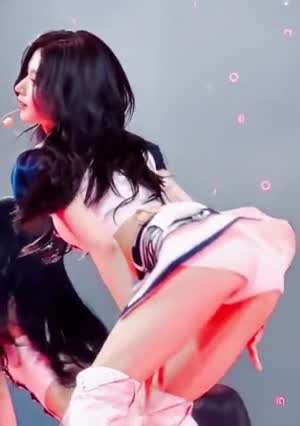 트와이스 사나.gif