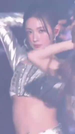 아이들 미연 언더붑 밑가슴.mp4