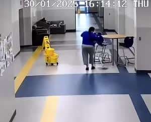 분위기 파악이 빨라야....