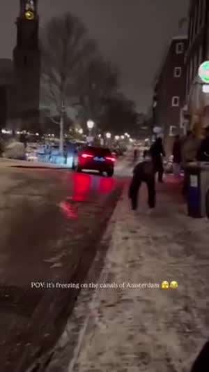 암스테르담 빙판길 대환장 파티