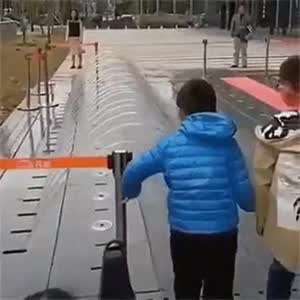 주식 고수와 초보의 차이.gif